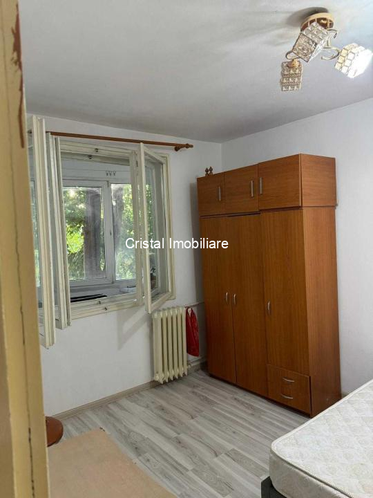 Vanzari Apartamente 3 camere Bucuresti COLENTINA DOAMNA GHICA