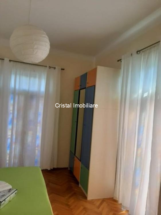 Vanzari Apartamente 5+ camere Bucuresti PIATA UNIVERSITATII ARMENEASCA